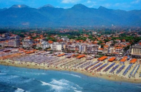 Hotel Montecarlo Lido Di Camaiore